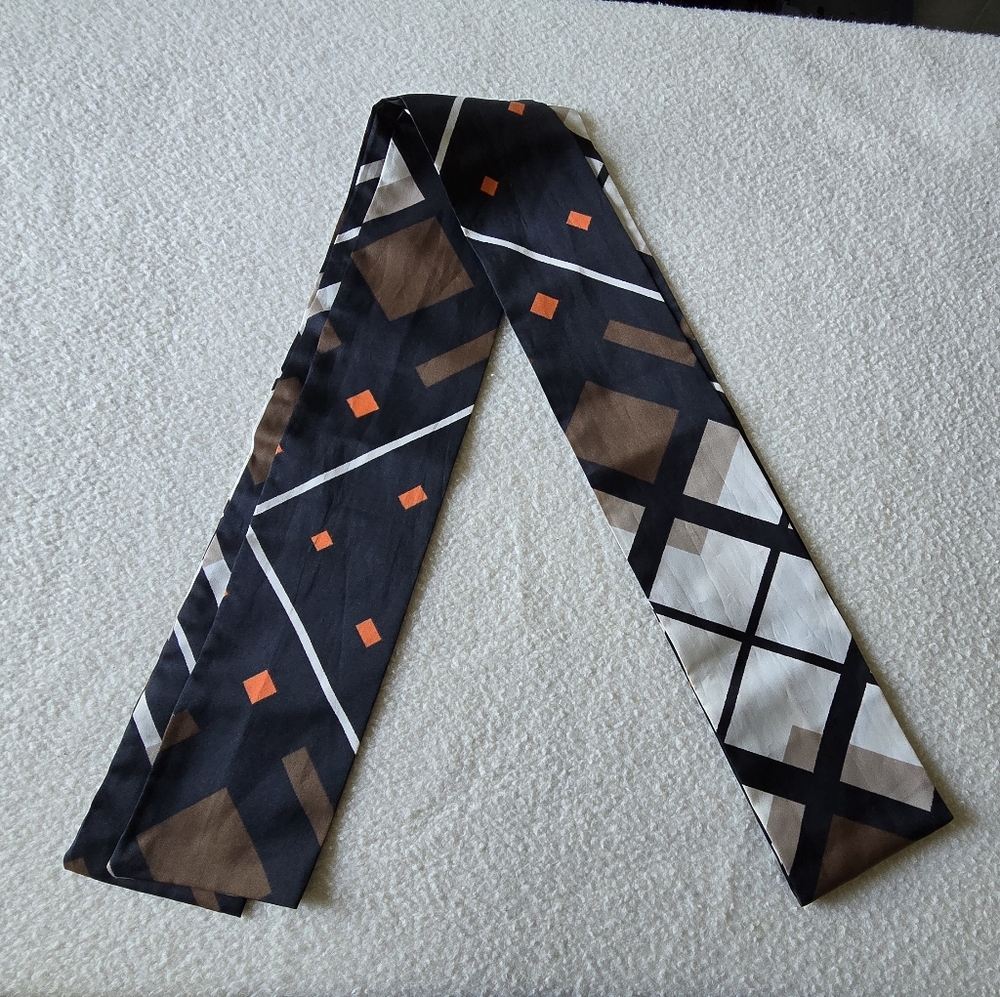 Geometric Scarf Wrap